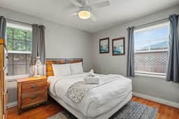 LM 7221 Vassar Ave - Image 3