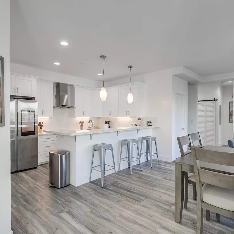 UHT 4505 Park 304