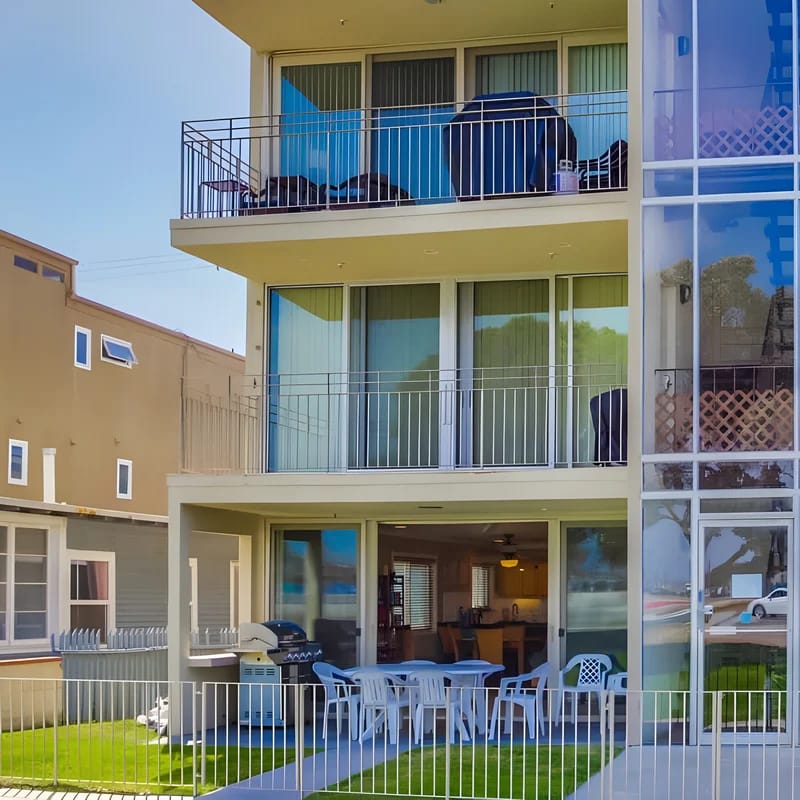 MB 3696 Bayside #G